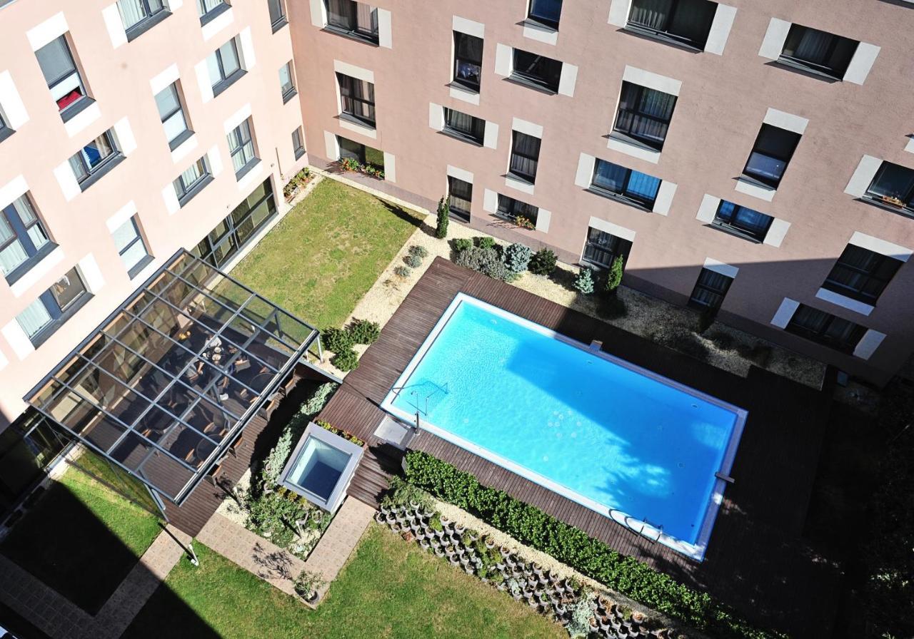 Melrose Apartments Pressburg Exterior foto